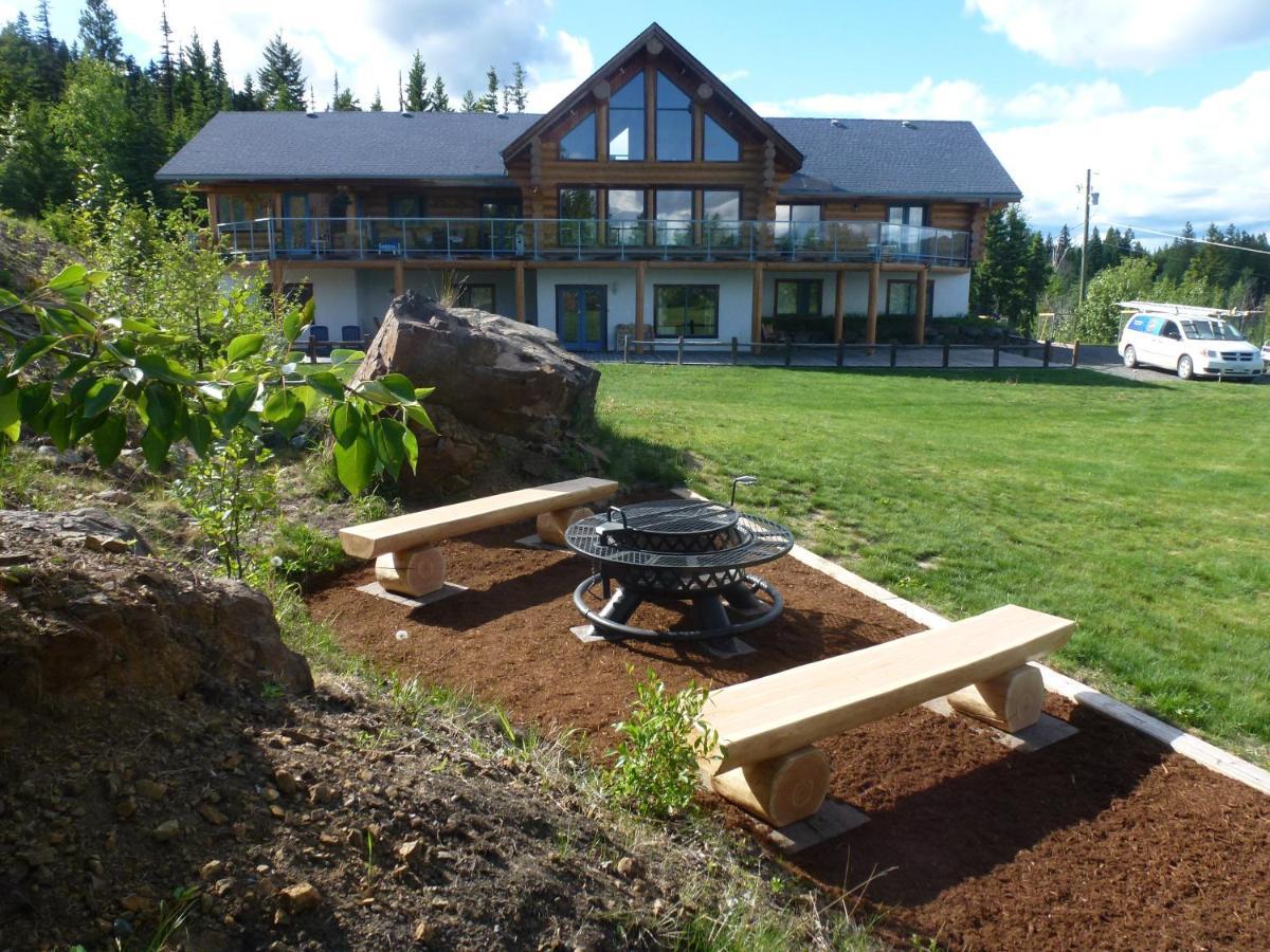Little Black Bear Lodge/B&B Bridge Lake Exteriör bild